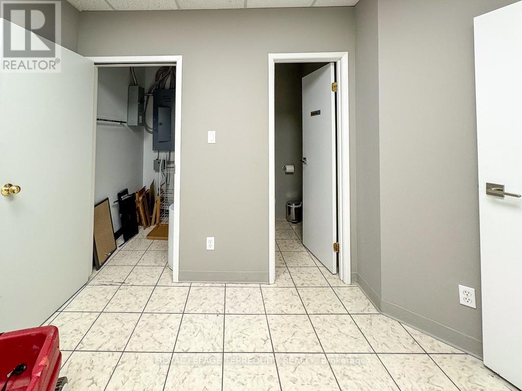 201 - 5402 Main Street, Whitchurch-Stouffville (Stouffville), Ontario  L4A 1H3 - Photo 16 - N12905178