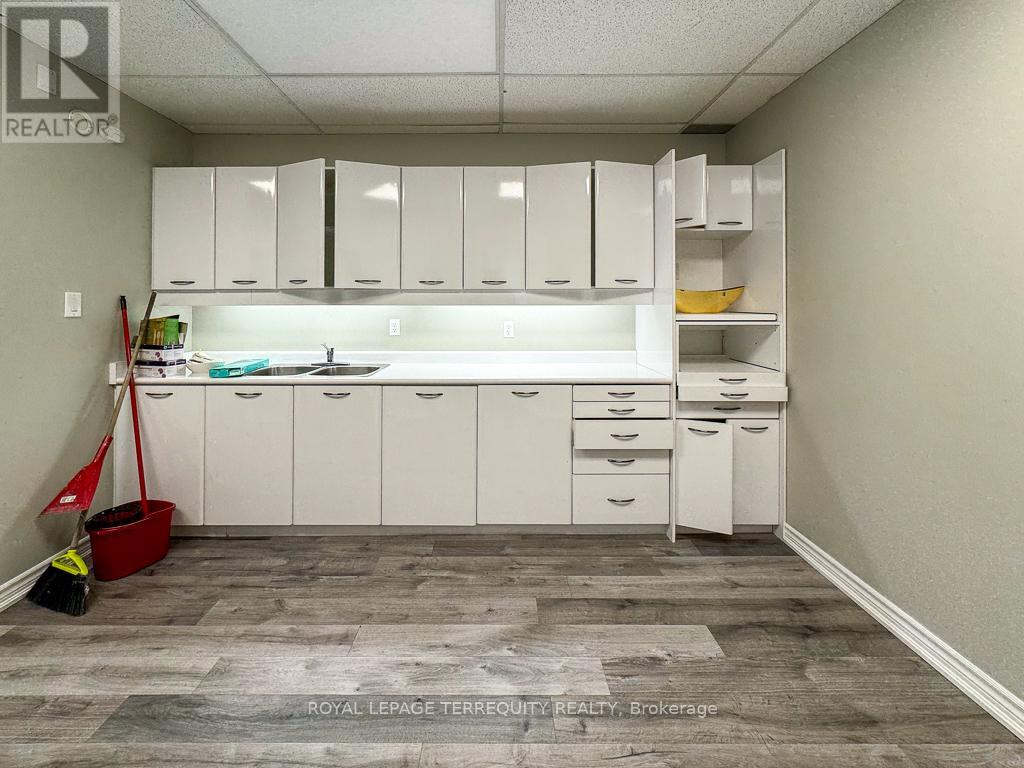 201 - 5402 Main Street, Whitchurch-Stouffville (Stouffville), Ontario  L4A 1H3 - Photo 21 - N12905178