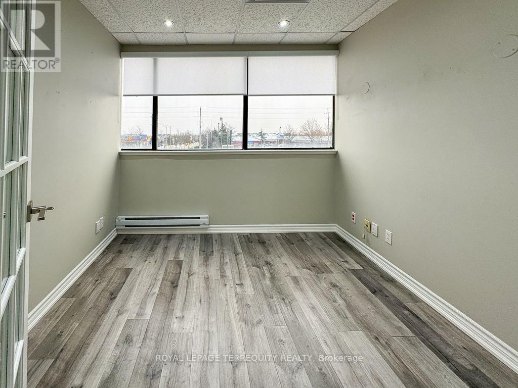 201 - 5402 Main Street, Whitchurch-Stouffville (Stouffville), Ontario  L4A 1H3 - Photo 6 - N12905178