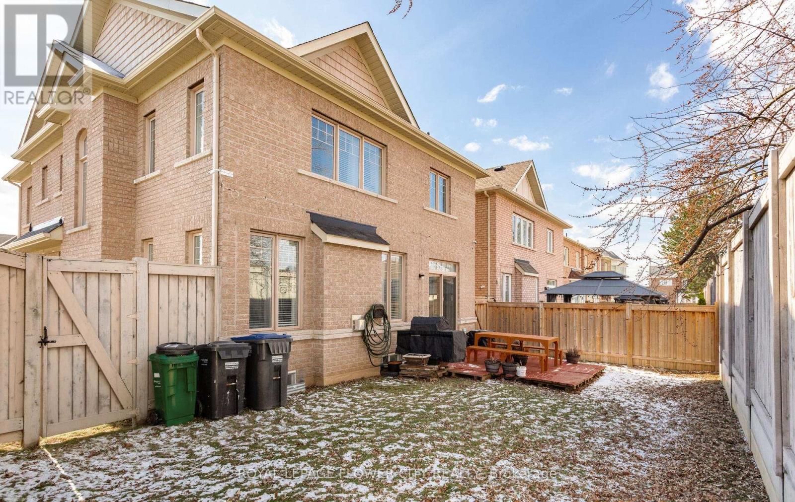 2 Archville Street, Brampton, Ontario  L6Y 5Y5 - Photo 41 - W12905156