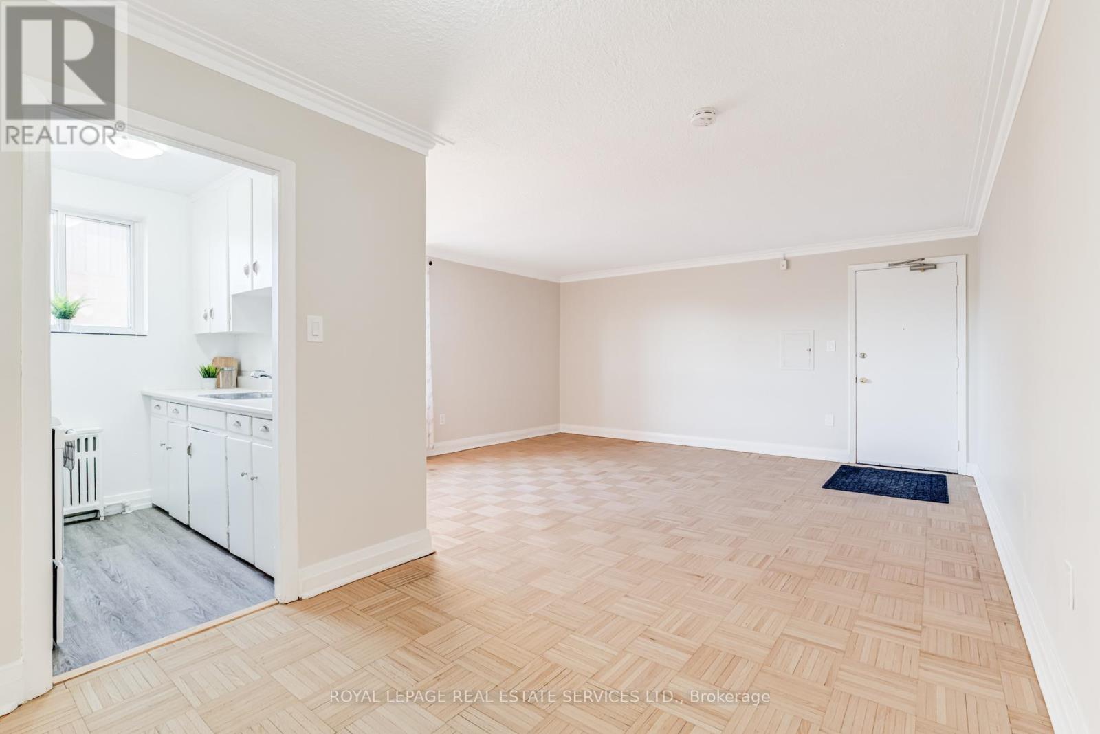 308 - 309 The Kingsway, Toronto (Edenbridge-Humber Valley), Ontario  M9A 3V3 - Photo 2 - W12905160