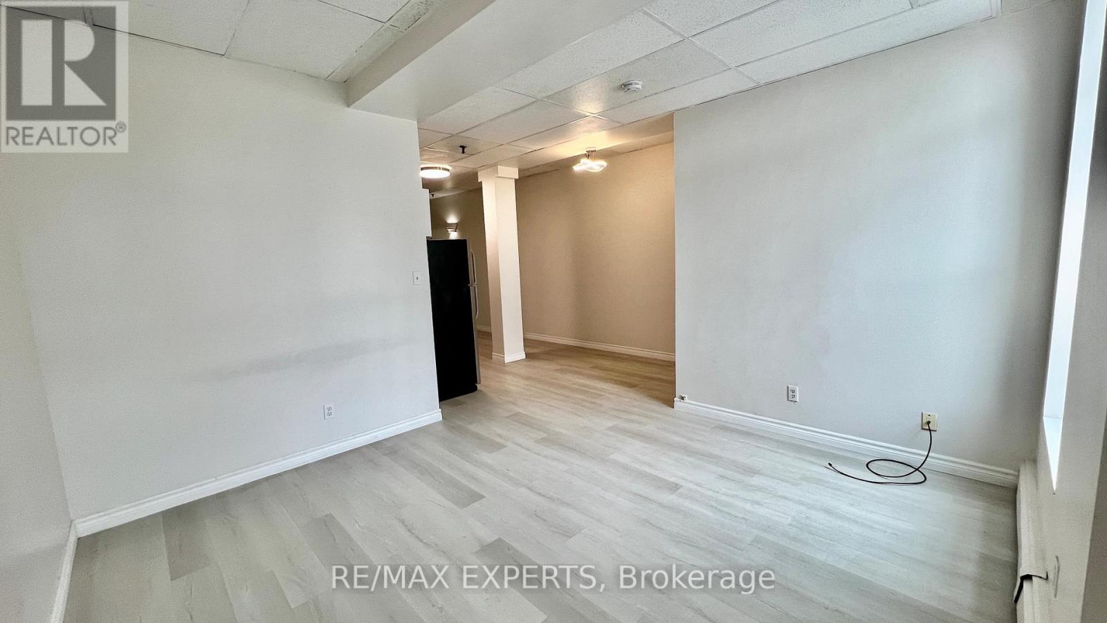 202 - 8 Main Street, Brampton, Ontario  L6W 2C3 - Photo 12 - W12905226