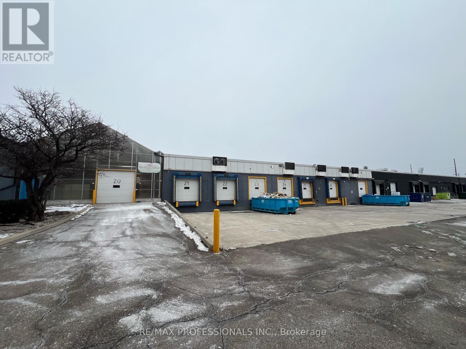 130 North Queen Street, Toronto, Ontario  M8Z 2E4 - Photo 1 - W12905242