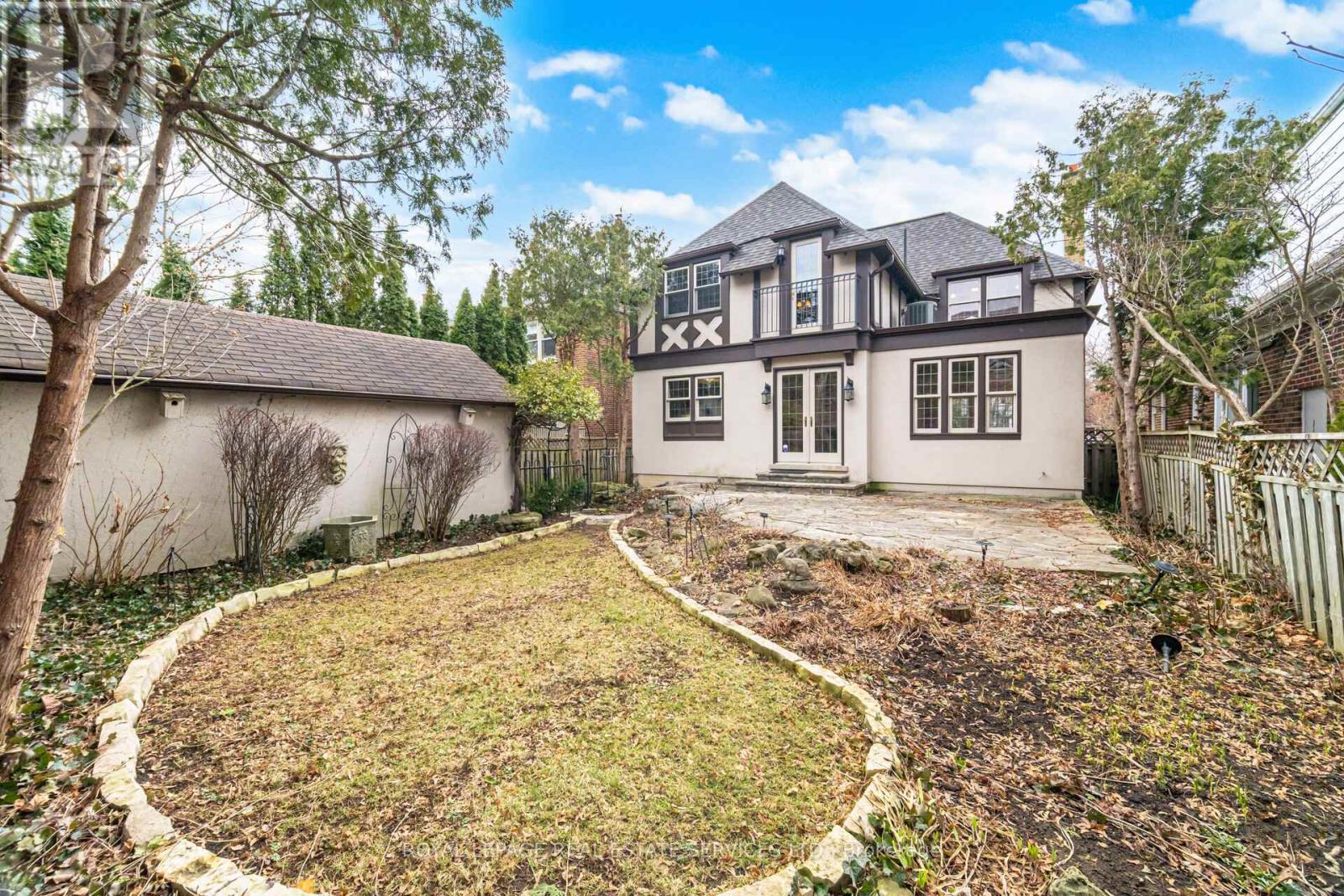 209 Grenview Boulevard S, Toronto, Ontario  M8Y 3T9 - Photo 39 - W12905246