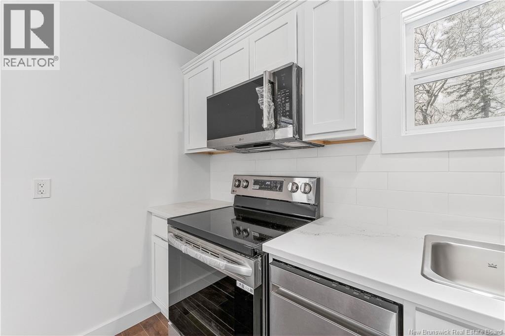 54 Duke Street, St. Stephen, New Brunswick  E3L 2H3 - Photo 10 - NB135257