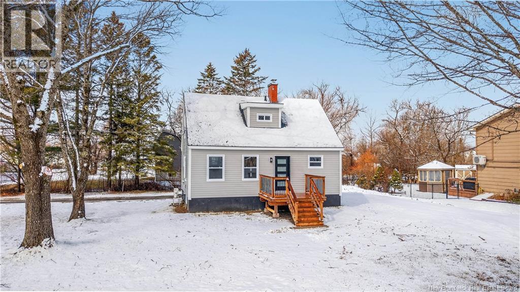 54 Duke Street, St. Stephen, New Brunswick  E3L 2H3 - Photo 2 - NB135257