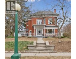 42 LANSDOWNE Road N, Cambridge, Ontario