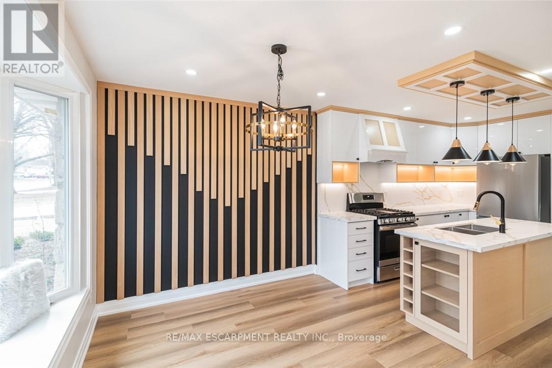 2 Country Club Drive, Hamilton, Ontario  L8K 5W2 - Photo 13 - X12905116