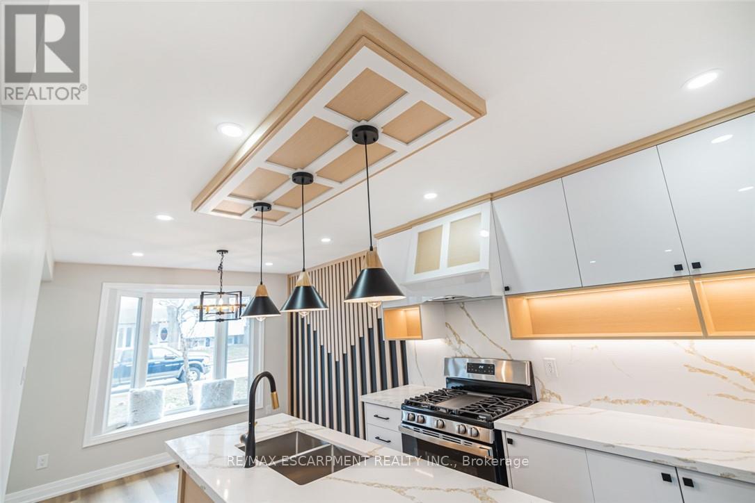 2 Country Club Drive, Hamilton, Ontario  L8K 5W2 - Photo 20 - X12905116