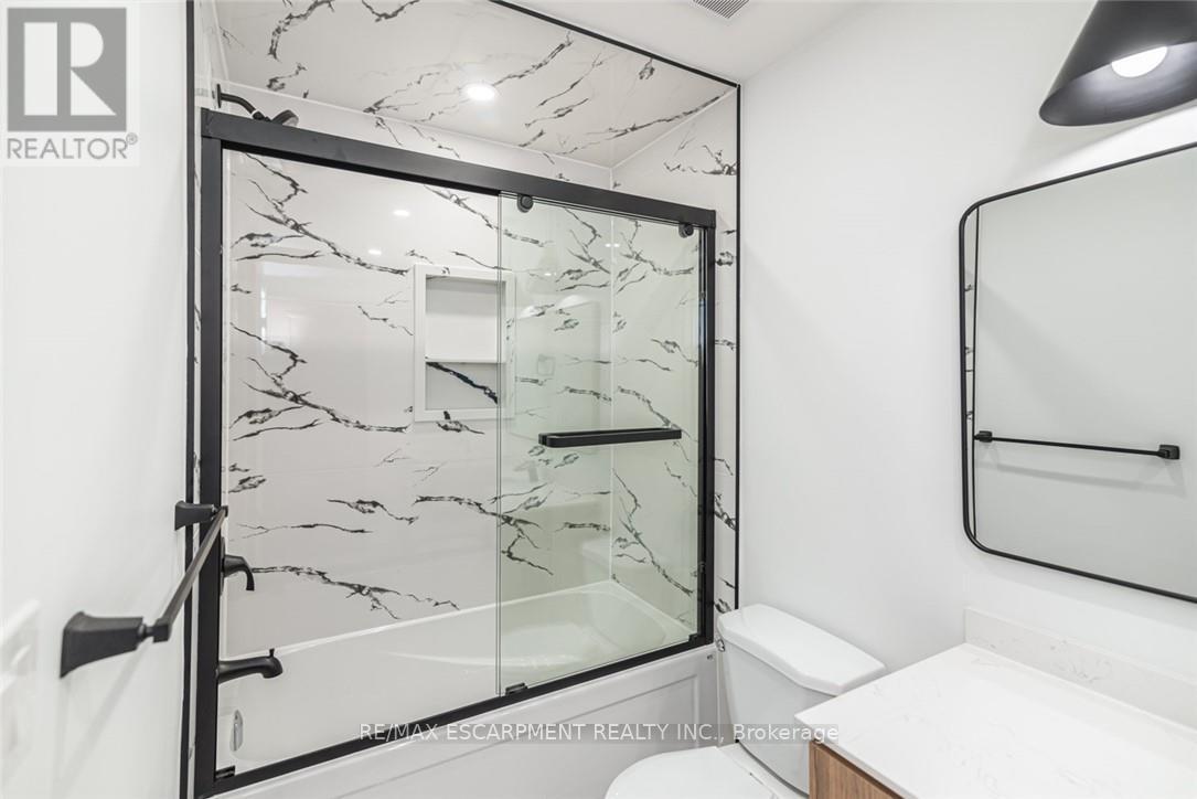 2 Country Club Drive, Hamilton, Ontario  L8K 5W2 - Photo 27 - X12905116