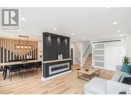 2 COUNTRY CLUB DRIVE, Hamilton, Ontario