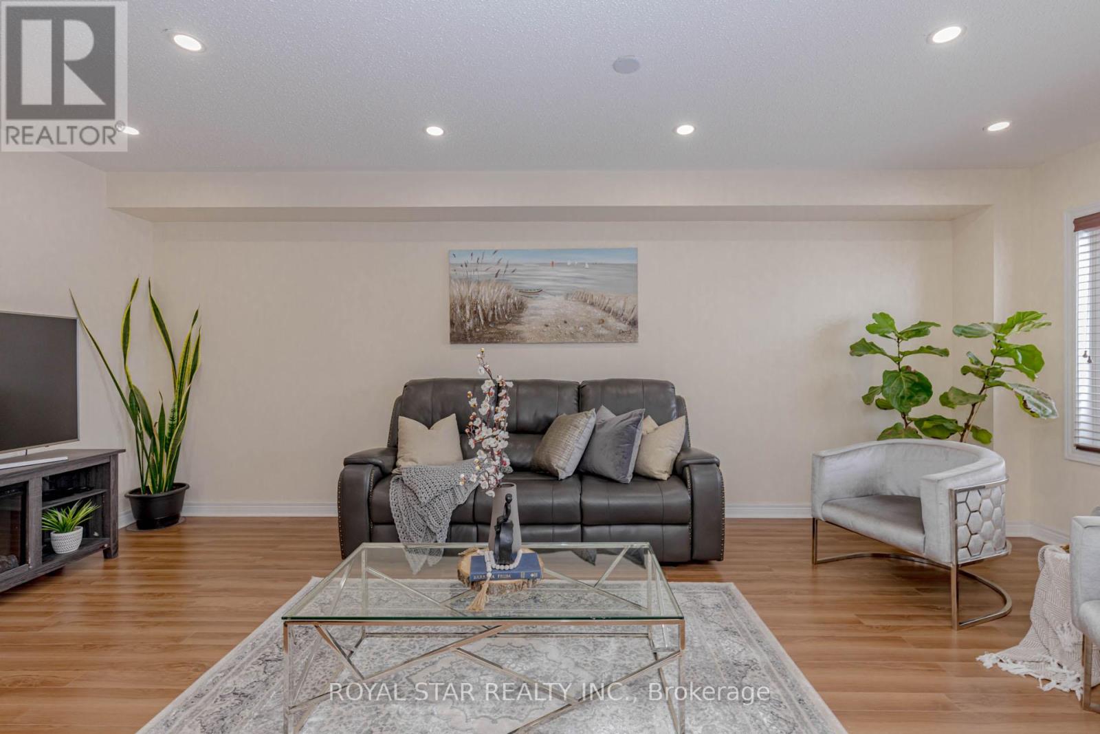 877 Cook Crescent, Shelburne, Ontario  L9V 3V1 - Photo 13 - X12905162