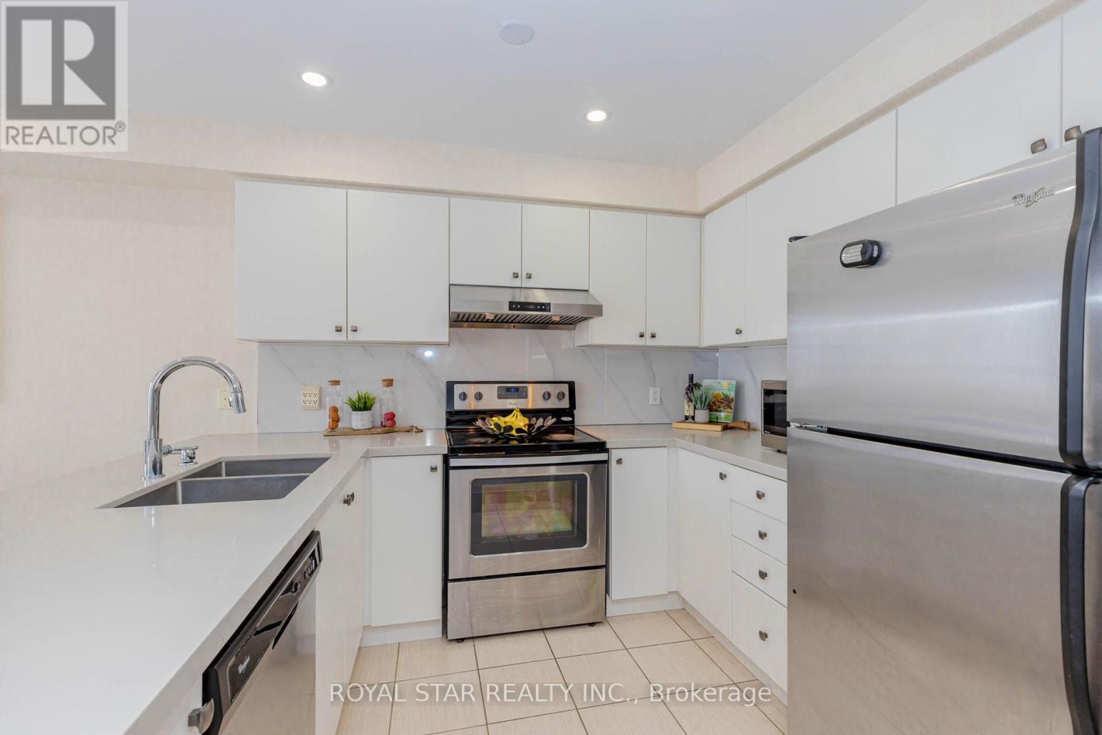 877 Cook Crescent, Shelburne, Ontario  L9V 3V1 - Photo 17 - X12905162