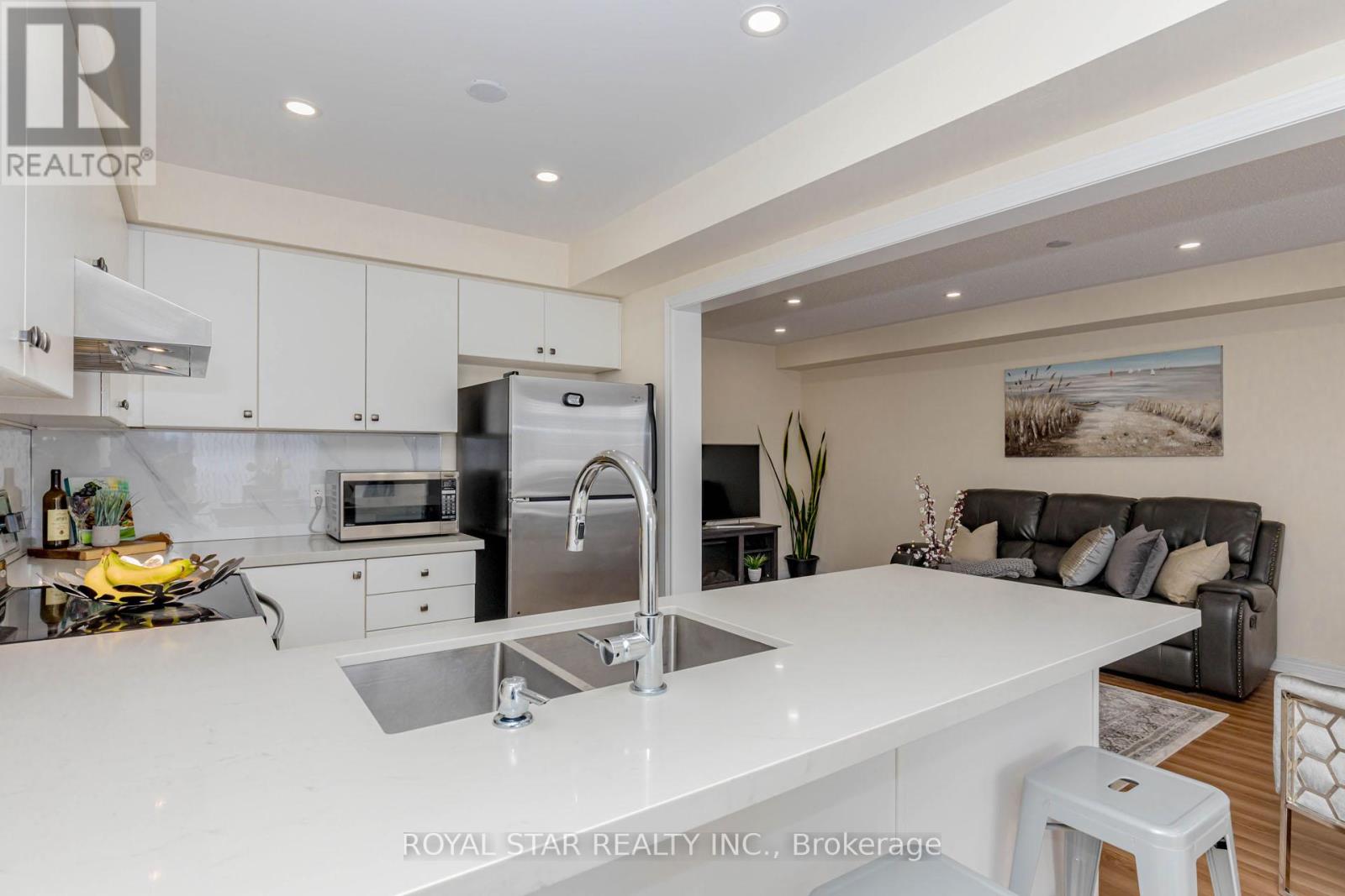 877 Cook Crescent, Shelburne, Ontario  L9V 3V1 - Photo 21 - X12905162