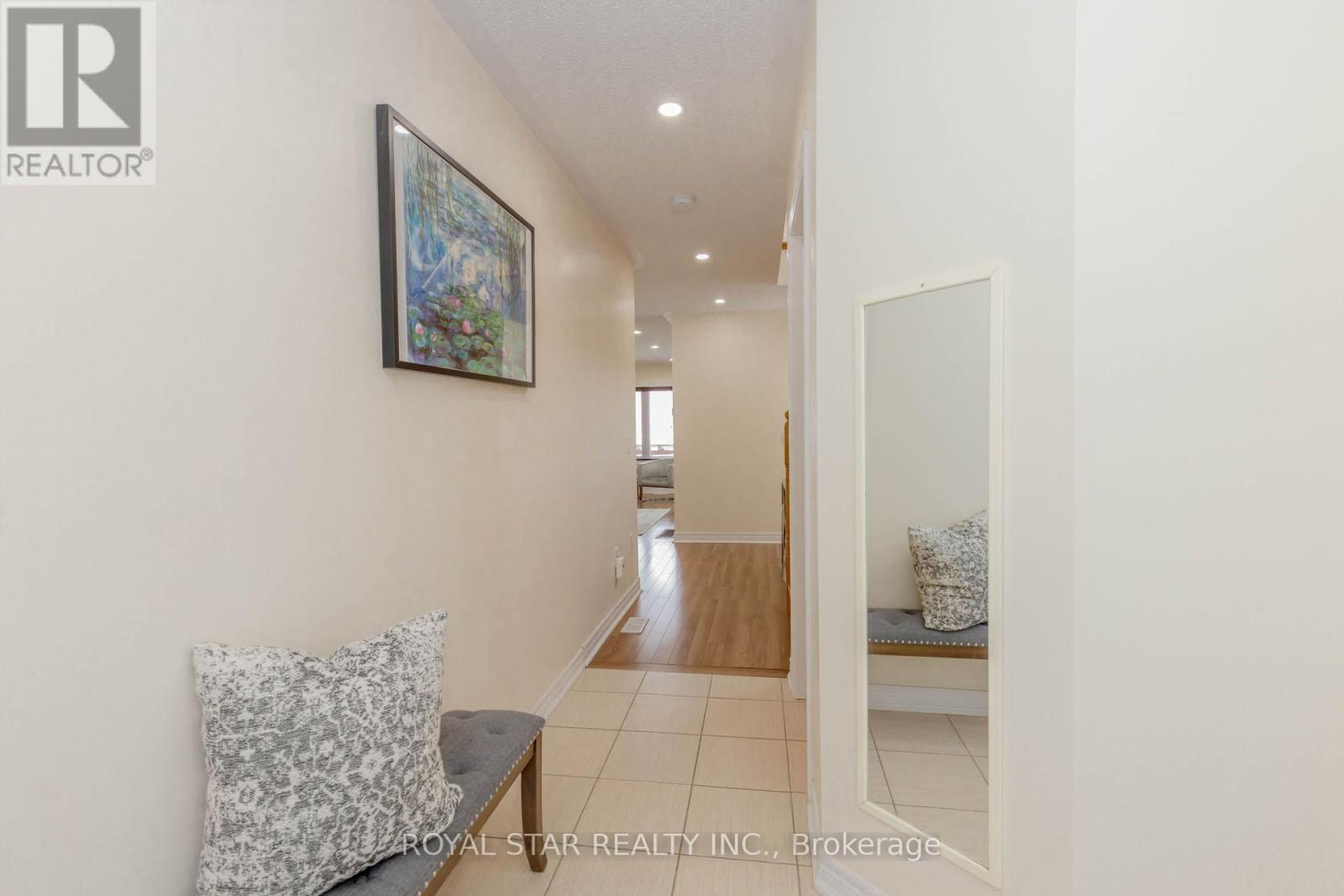 877 Cook Crescent, Shelburne, Ontario  L9V 3V1 - Photo 6 - X12905162