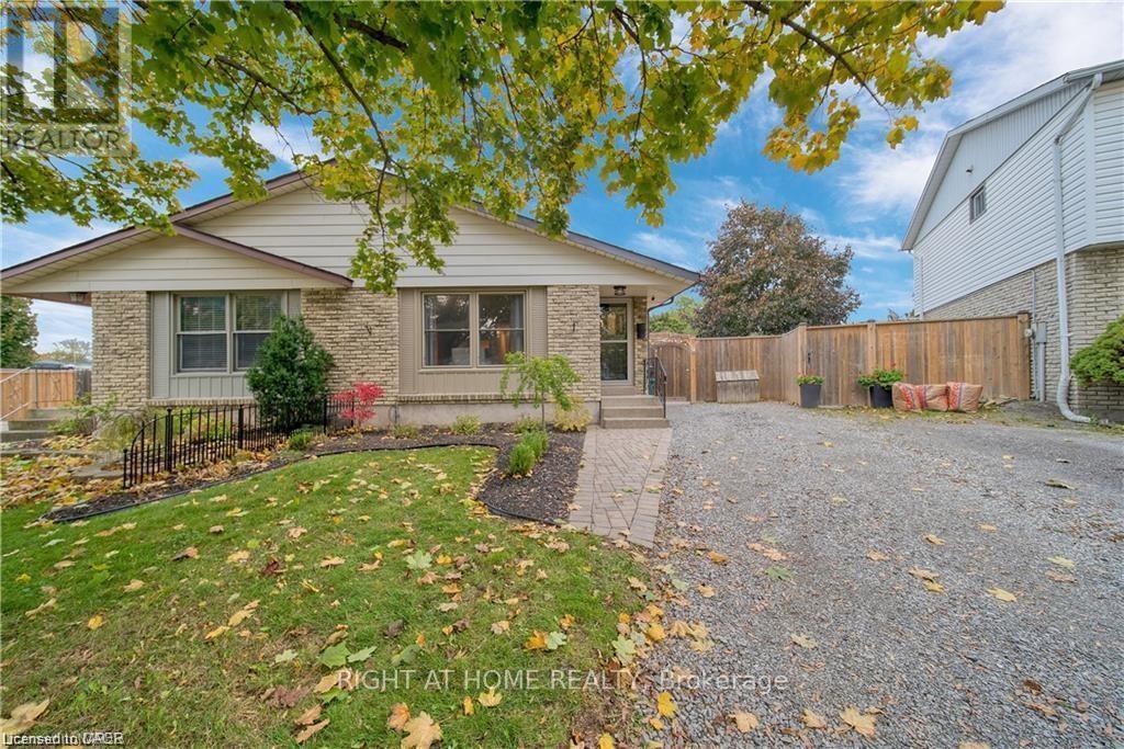 6 BARDADYN COURT, St. Catharines, Ontario