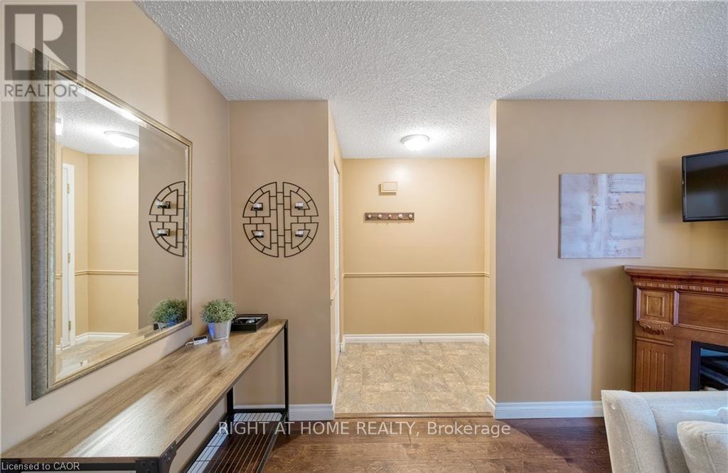 6 Bardadyn Court, St. Catharines, Ontario  L2N 6R2 - Photo 5 - X12905170