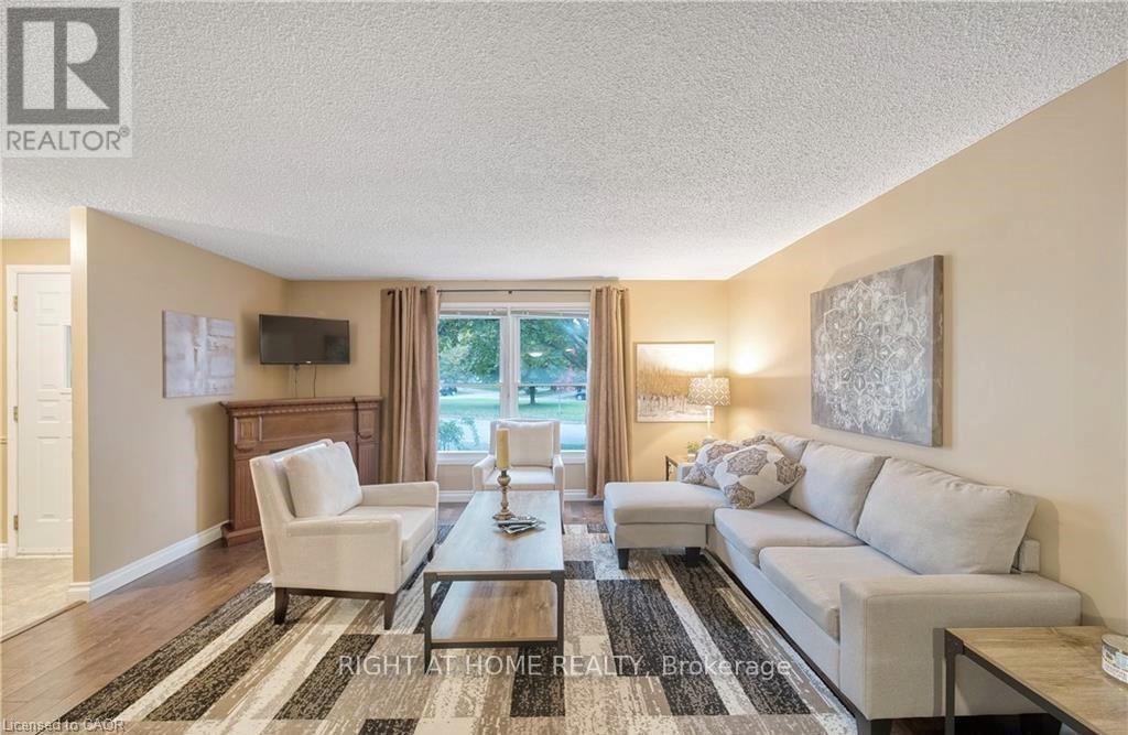 6 Bardadyn Court, St. Catharines, Ontario  L2N 6R2 - Photo 6 - X12905170