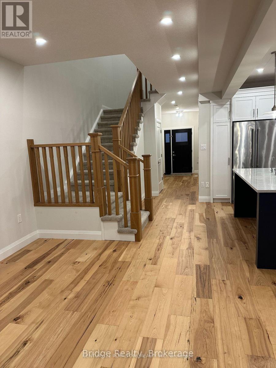 32 Walker Road, Ingersoll, Ontario  N5C 4H3 - Photo 4 - X12905194