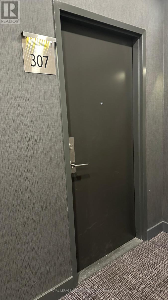 307 - 85 Duke Street W, Kitchener, Ontario  N2H 0B7 - Photo 5 - X12905218