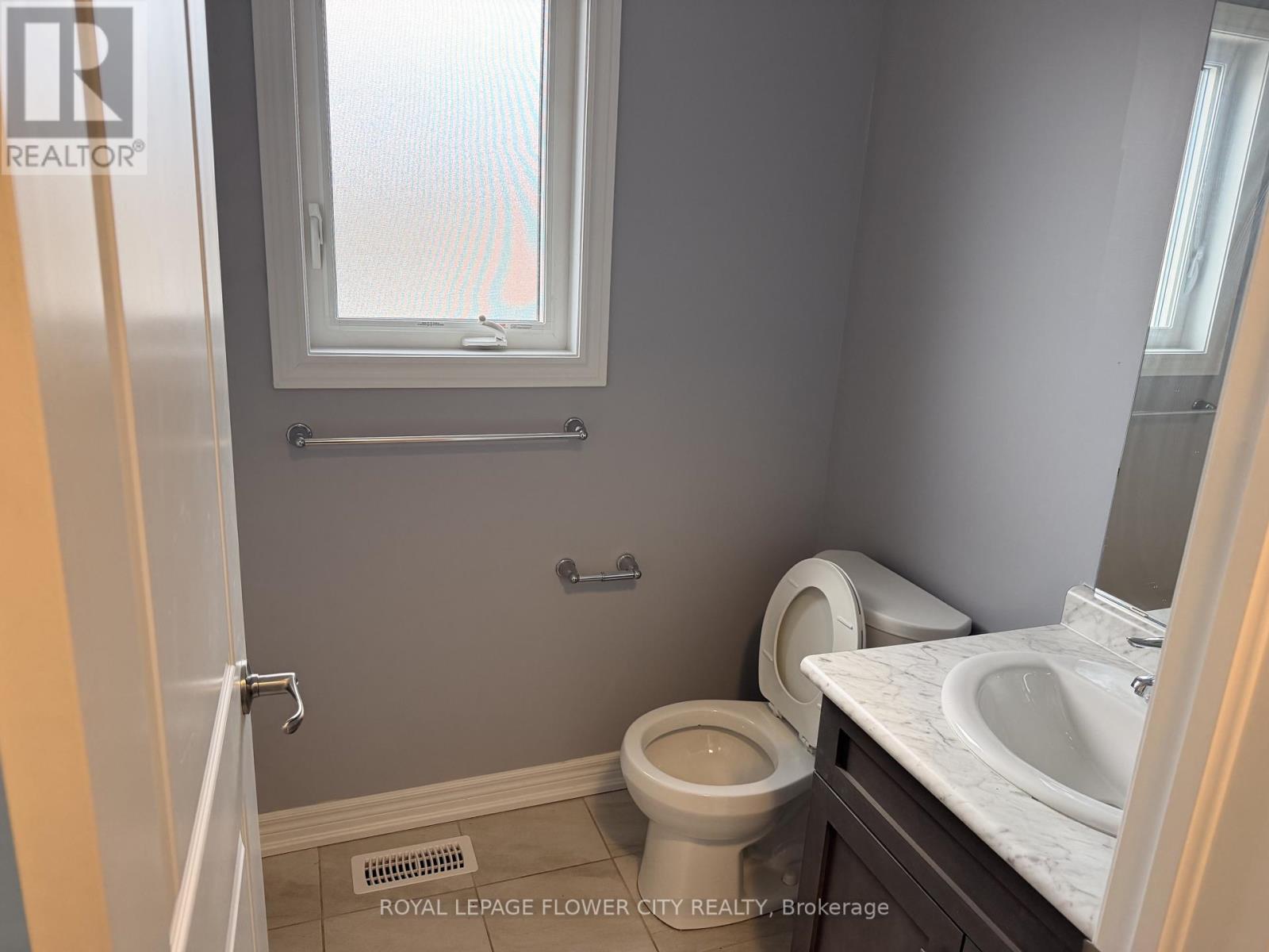 139 Sunflower Place, Welland, Ontario  L3C 0H9 - Photo 19 - X12905252