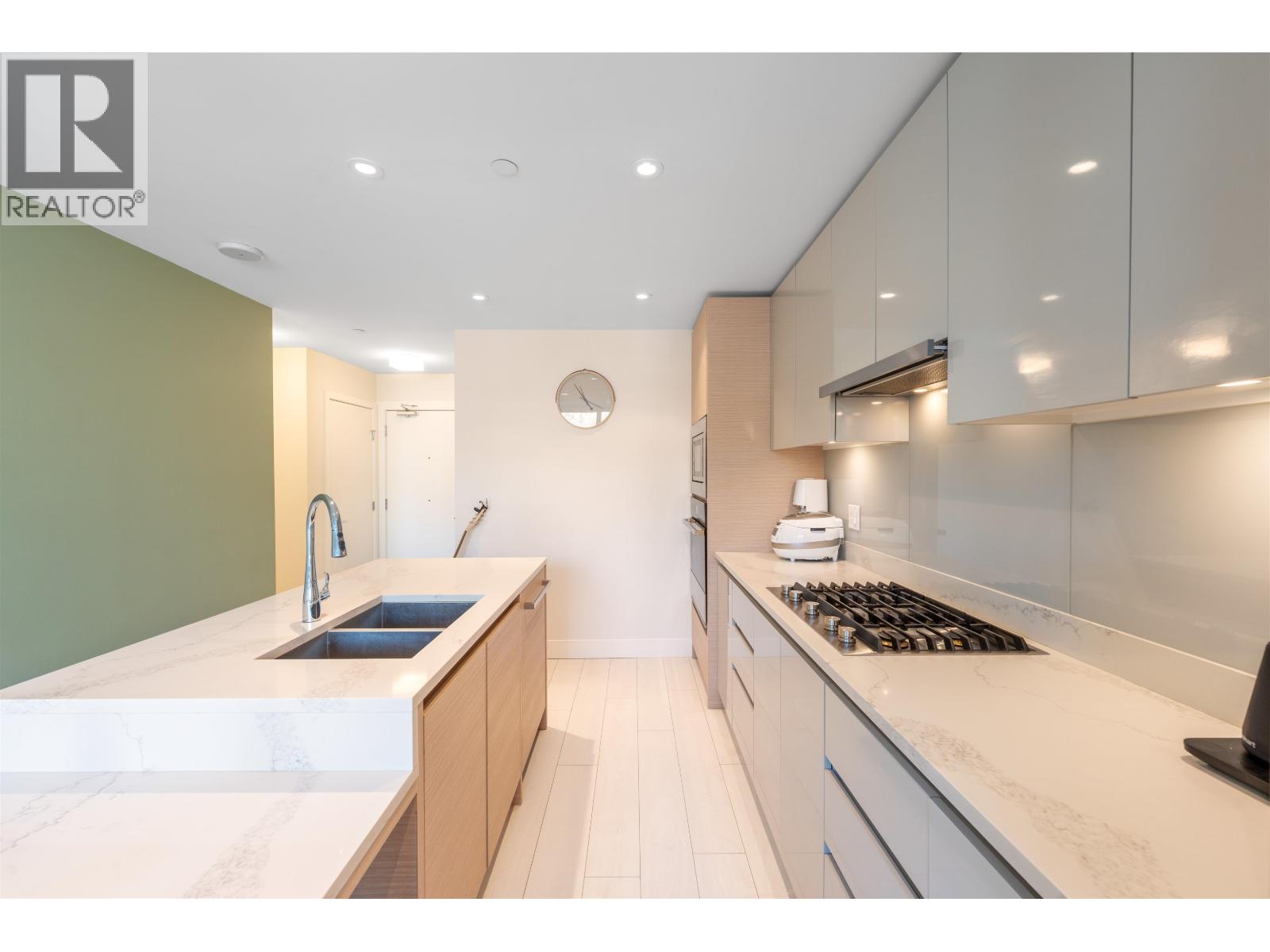 411 3538 Sawmill Crescent, Vancouver, British Columbia  V5S 0J8 - Photo 9 - R3101212