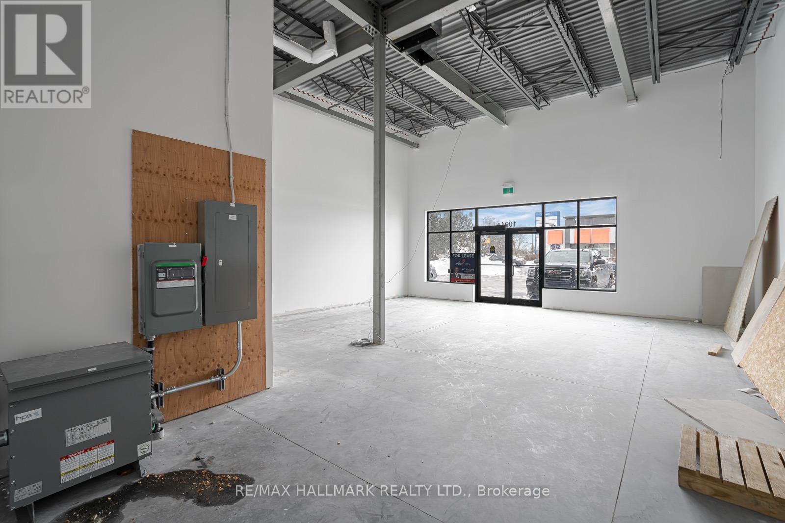 1100 10th Street, Hanover, Ontario  N4N 3B8 - Photo 10 - X12576674