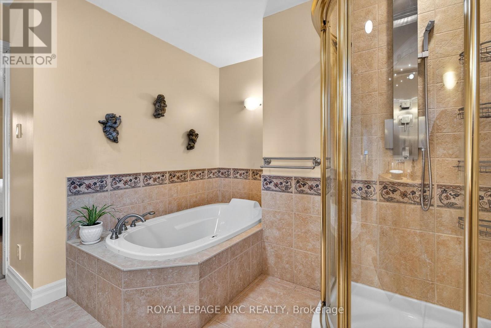 7 Barbican Trail, St. Catharines, Ontario  L2T 4A1 - Photo 27 - X12904292