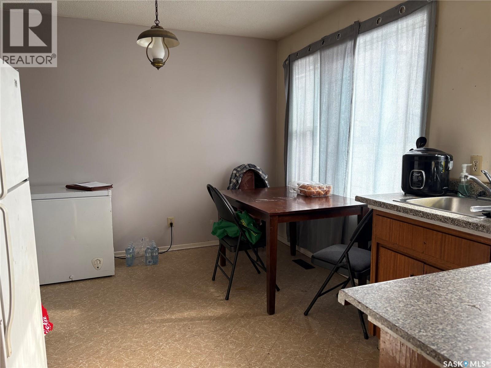 43 Bantry Street, Lanigan, Saskatchewan  S0K 2M0 - Photo 37 - SK030891