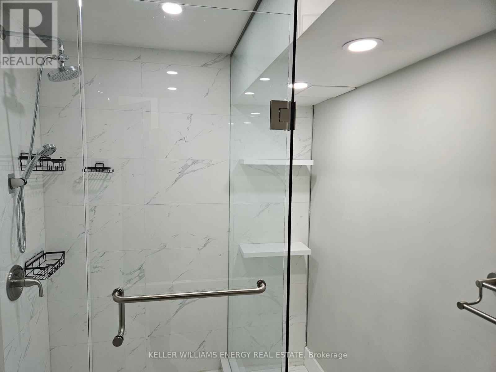 111 Rosswell Drive, Clarington, Ontario  L1E 3K1 - Photo 14 - E12905268