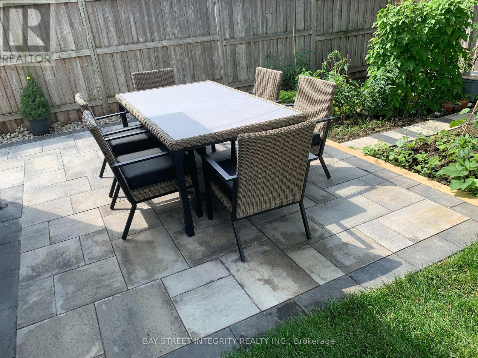 12 Combermere Drive, Toronto (Parkwoods-Donalda), Ontario  M3A 2W3 - Photo 30 - C12905264