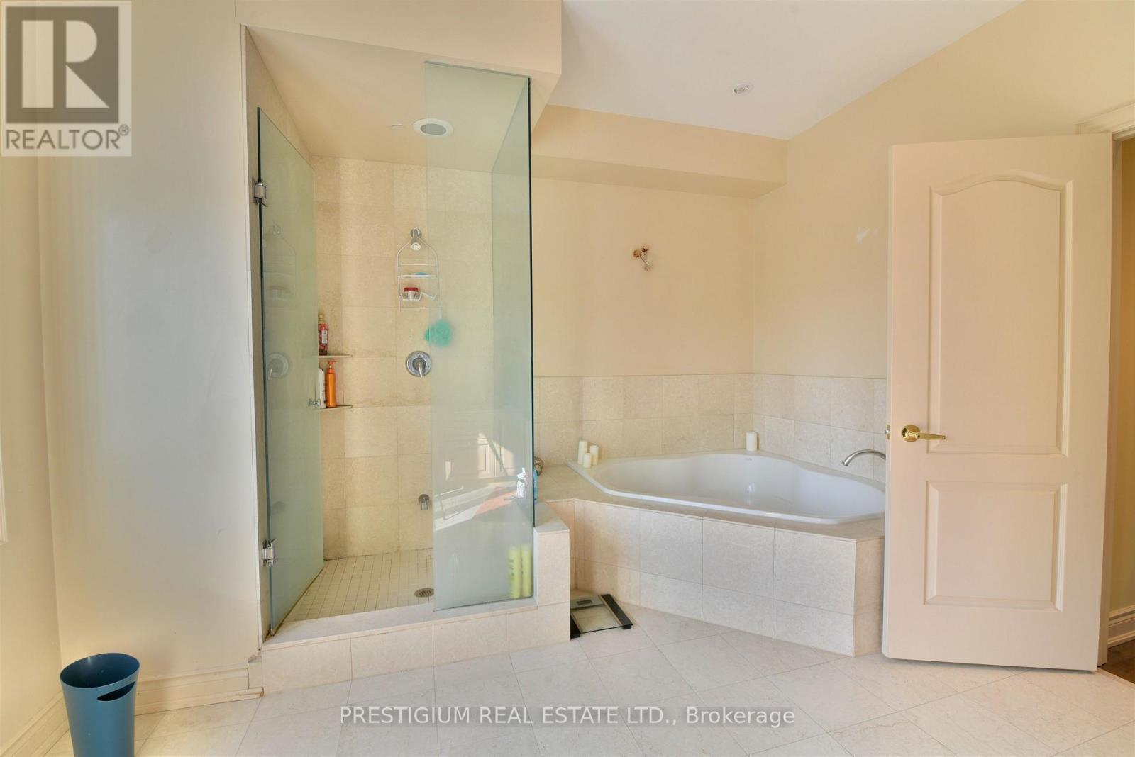 11 Annex Lane, Toronto (Annex), Ontario  M5R 3V2 - Photo 21 - C12905310