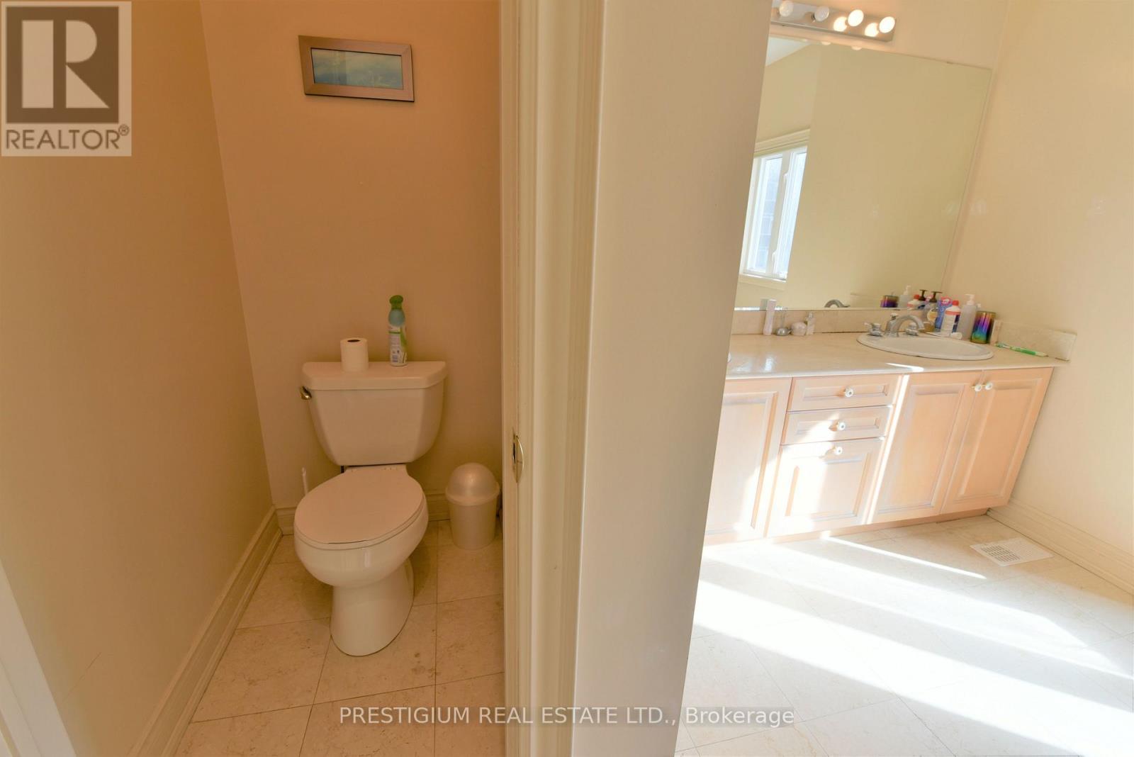 11 Annex Lane, Toronto (Annex), Ontario  M5R 3V2 - Photo 22 - C12905310