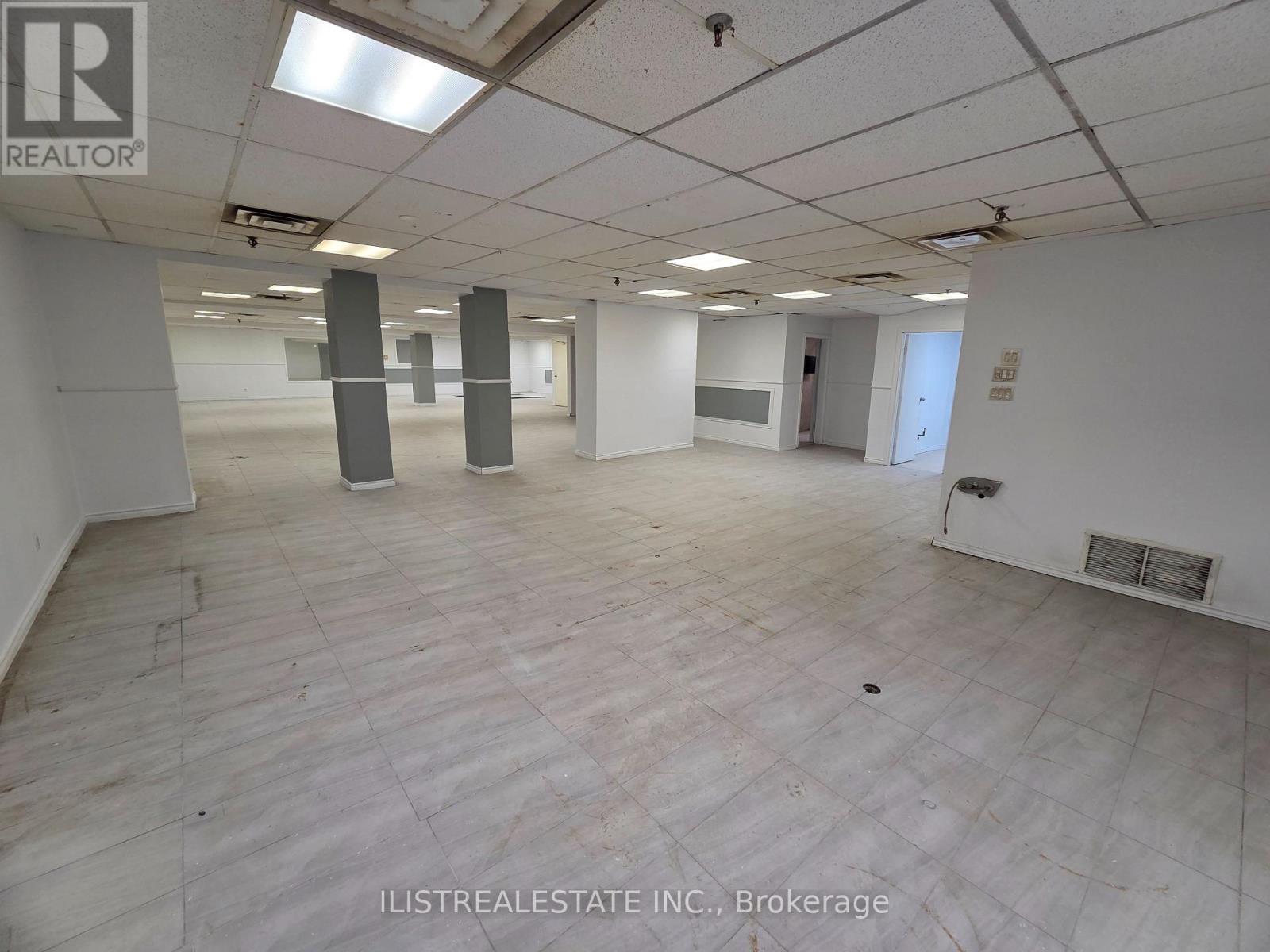 BASEMENT UNIT 8 - 433 COMSTOCK ROAD, Toronto, Ontario