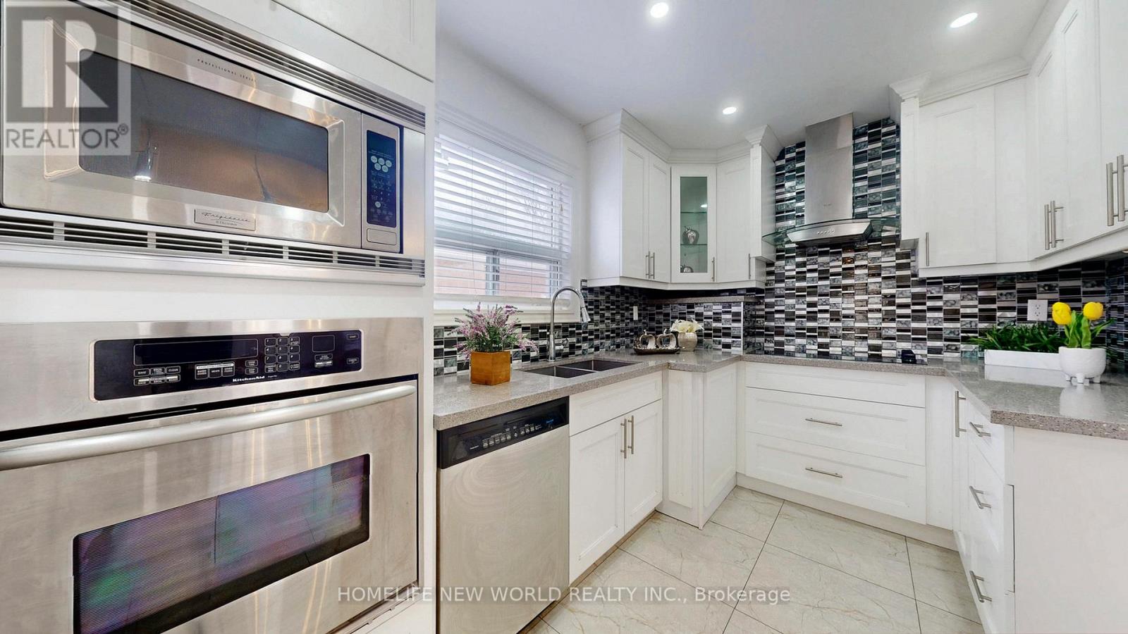 105 Wye Valley Road, Toronto (Dorset Park), Ontario  M1P 2A7 - Photo 13 - E12905288