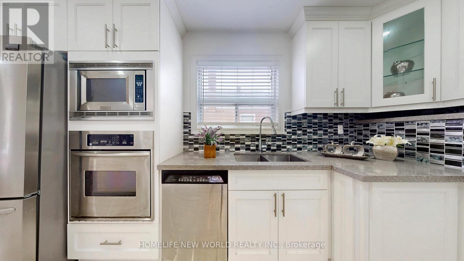 105 Wye Valley Road, Toronto (Dorset Park), Ontario  M1P 2A7 - Photo 15 - E12905288