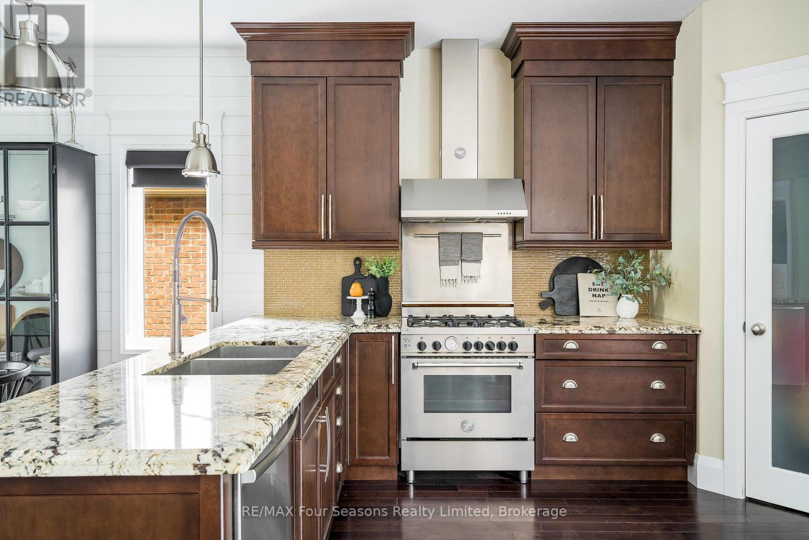 37 Chamberlain Crescent, Collingwood, Ontario  L9Y 0C9 - Photo 16 - S12905280