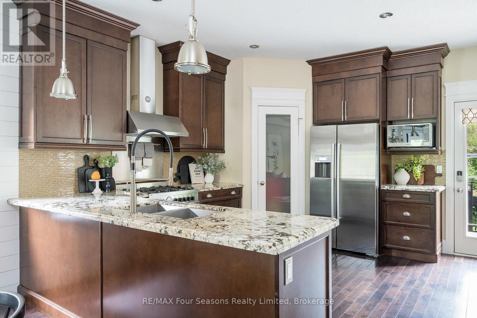 37 Chamberlain Crescent, Collingwood, Ontario  L9Y 0C9 - Photo 18 - S12905280