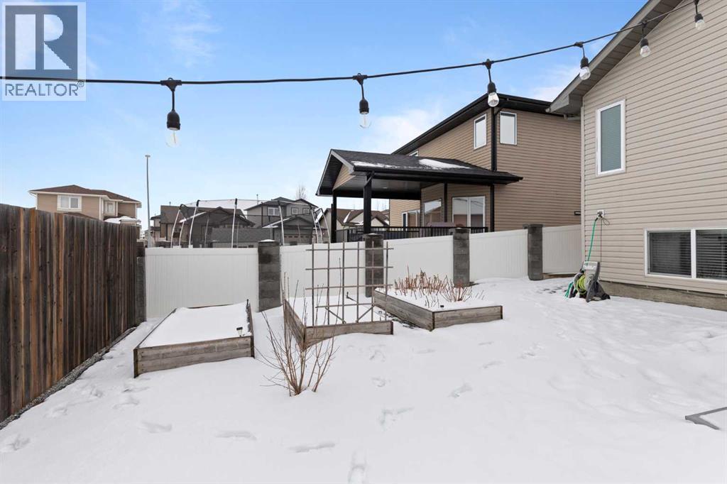 365 Somerset Row Se, Medicine Hat, Alberta  T1B 0H1 - Photo 37 - A2274650