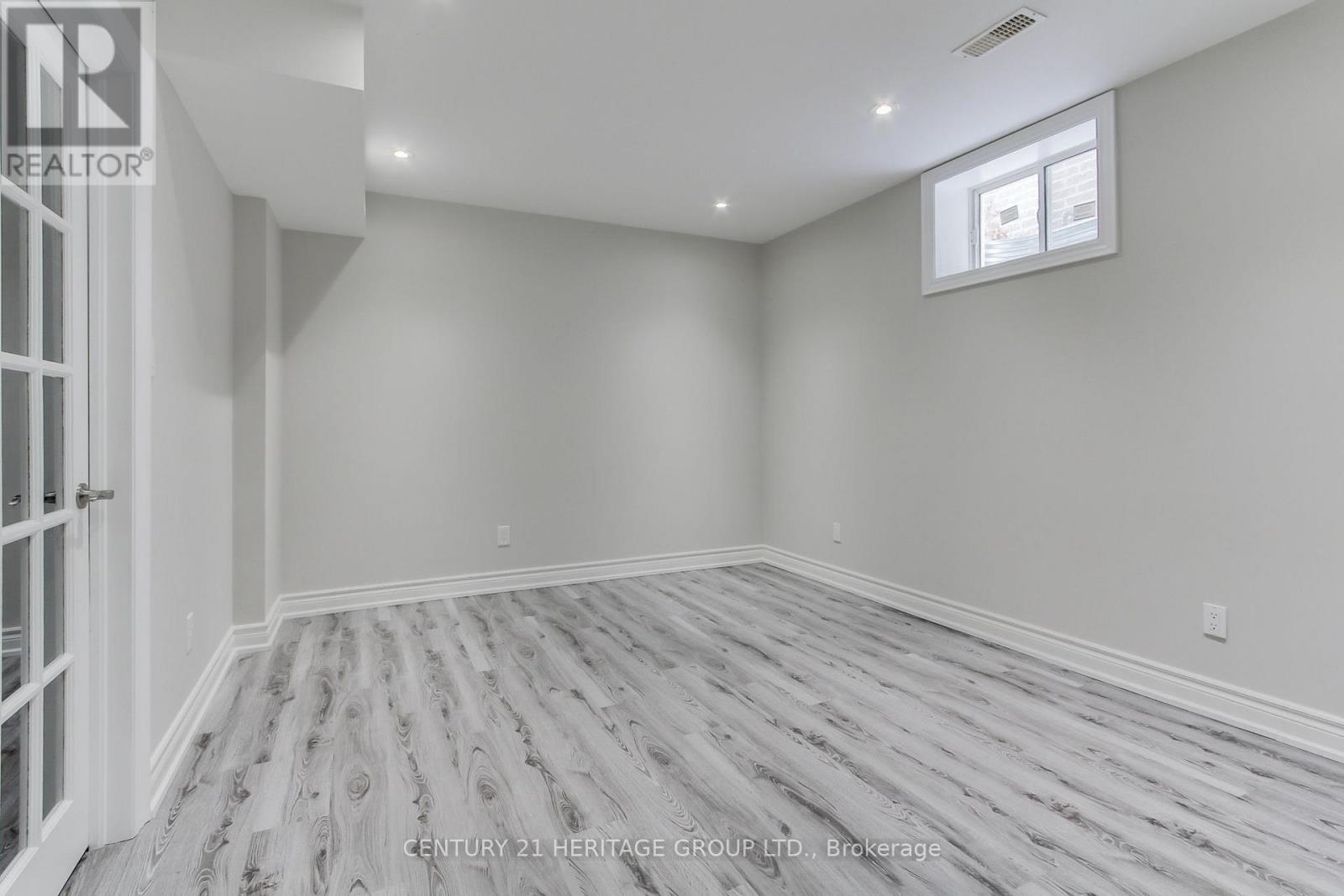 16 Tim Jacobs Drive, Georgina, Ontario  L4P 4C7 - Photo 32 - N12905286