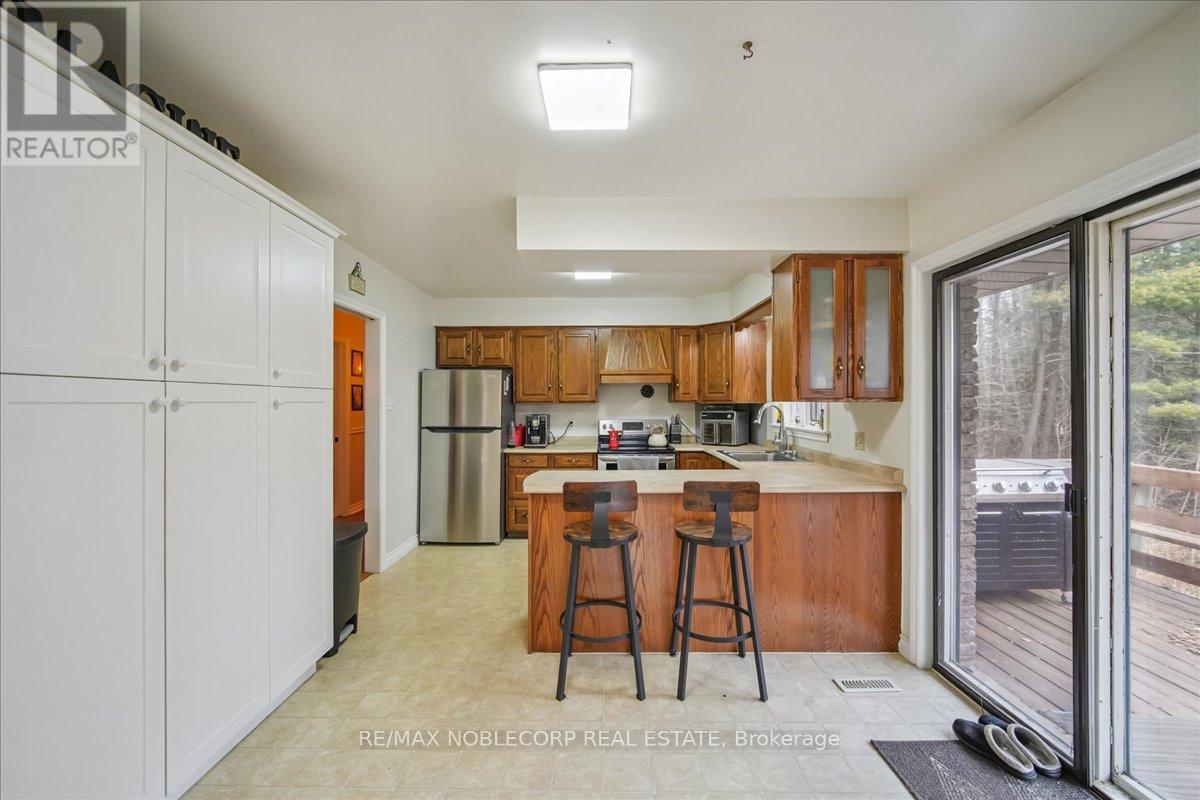 1945 10th Side Road, New Tecumseth, Ontario  L0G 1W0 - Photo 12 - N12905300