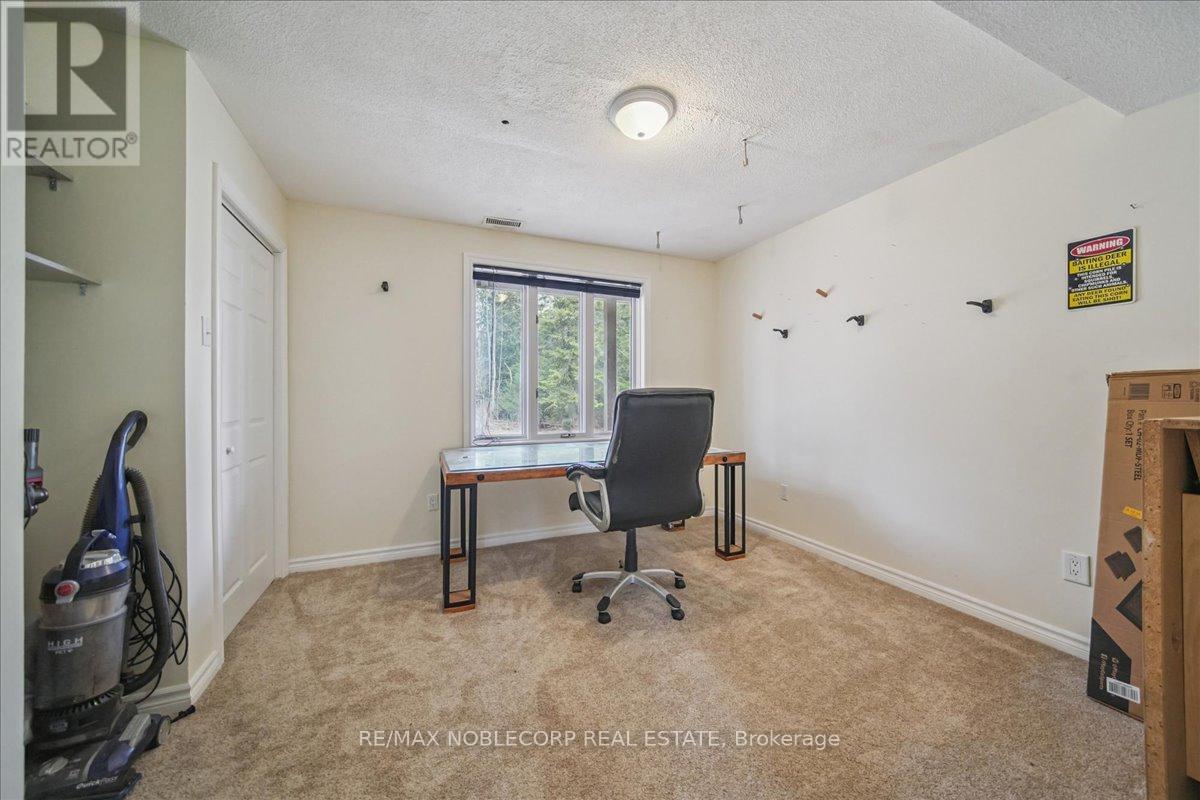 1945 10th Side Road, New Tecumseth, Ontario  L0G 1W0 - Photo 24 - N12905300