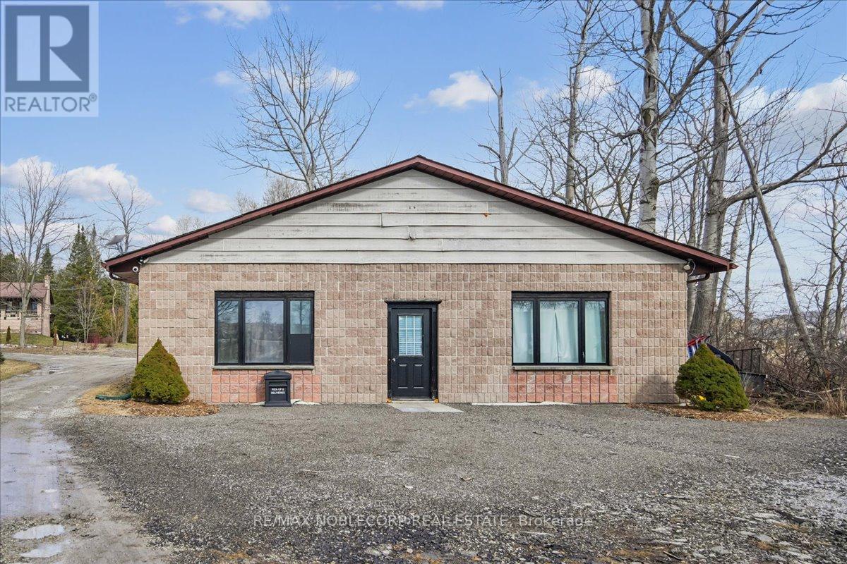 1945 10th Side Road, New Tecumseth, Ontario  L0G 1W0 - Photo 3 - N12905300