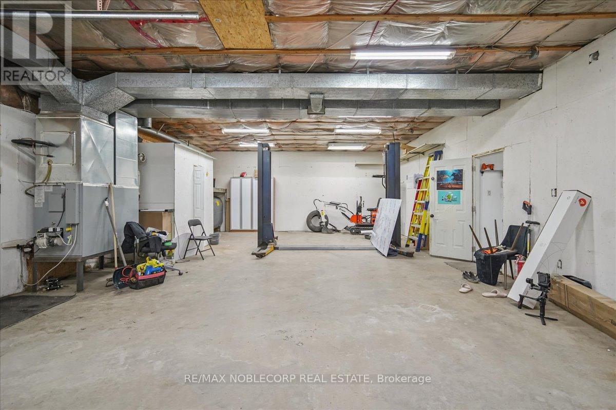 1945 10th Side Road, New Tecumseth, Ontario  L0G 1W0 - Photo 35 - N12905300