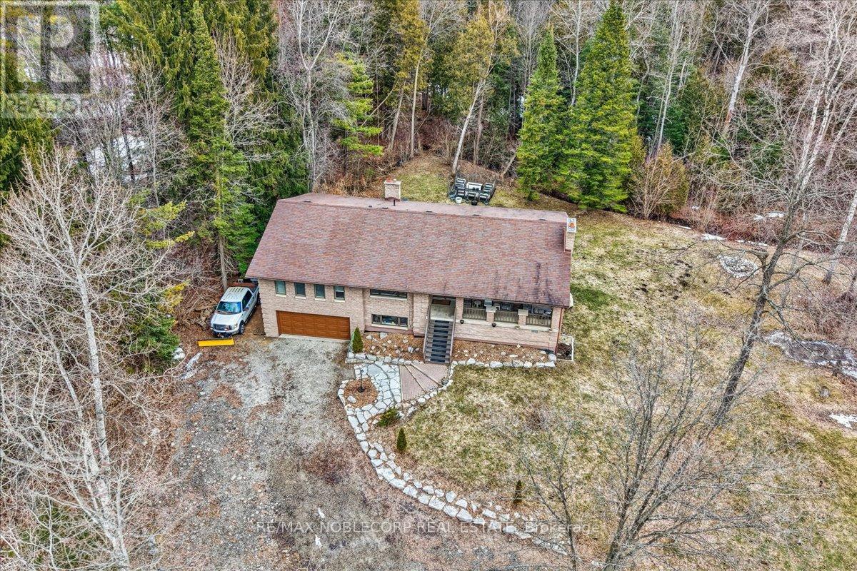 1945 10th Side Road, New Tecumseth, Ontario  L0G 1W0 - Photo 5 - N12905300