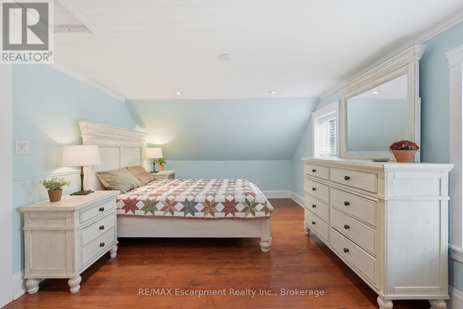 228 Mill Street N, Hamilton, Ontario  L0R 2H0 - Photo 28 - X12905174