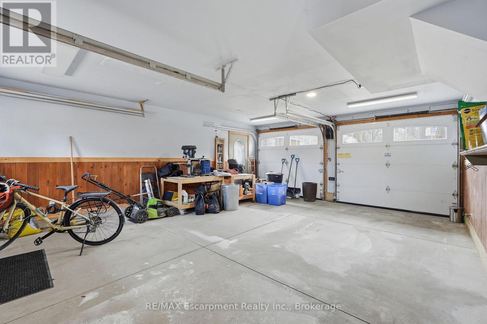 228 Mill Street N, Hamilton, Ontario  L0R 2H0 - Photo 35 - X12905174