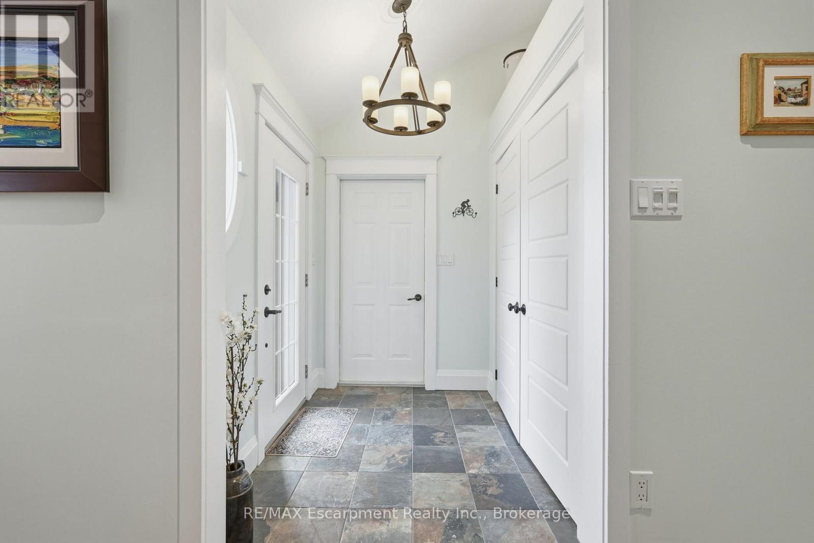 228 Mill Street N, Hamilton, Ontario  L0R 2H0 - Photo 32 - X12905174