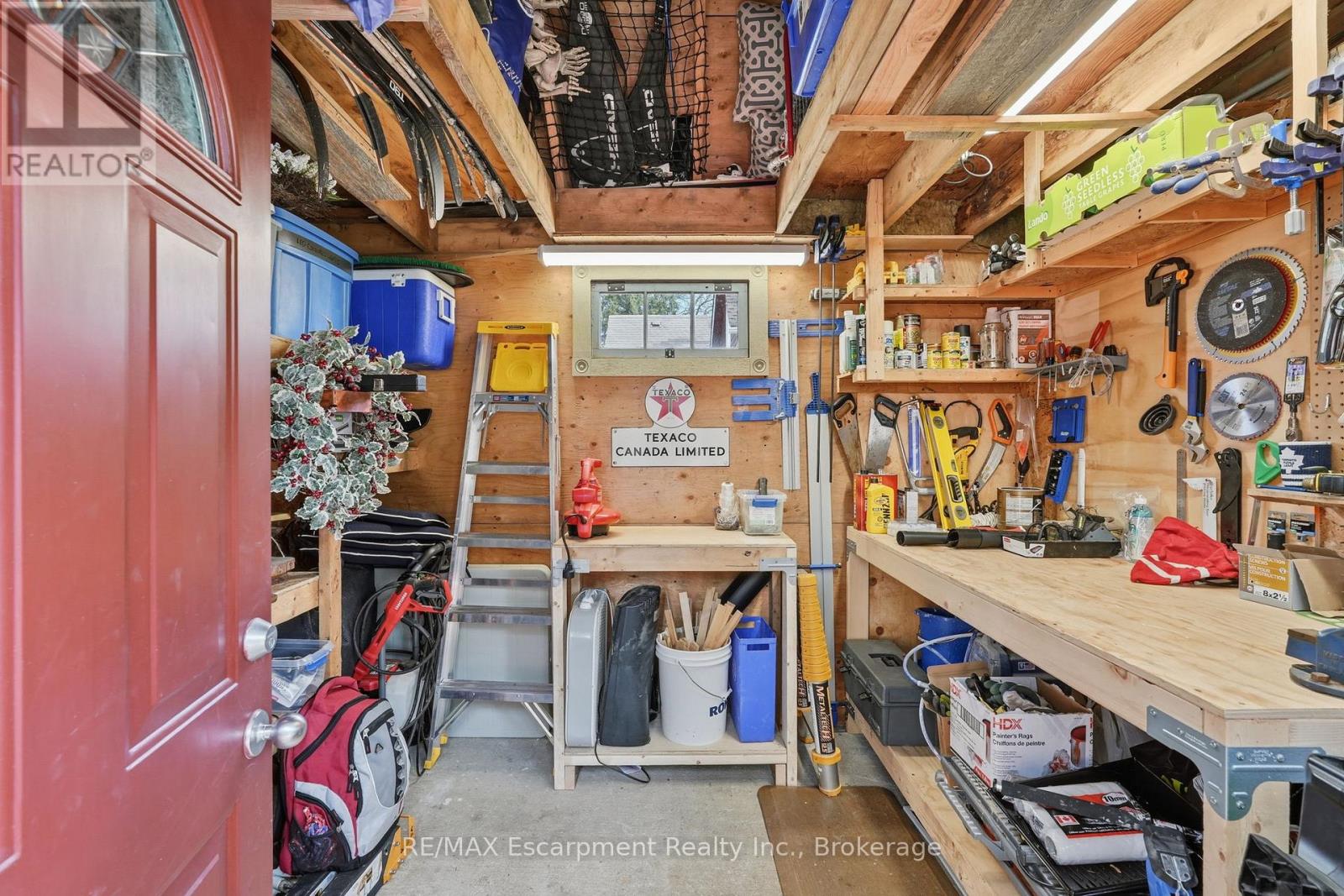 228 Mill Street N, Hamilton, Ontario  L0R 2H0 - Photo 44 - X12905174