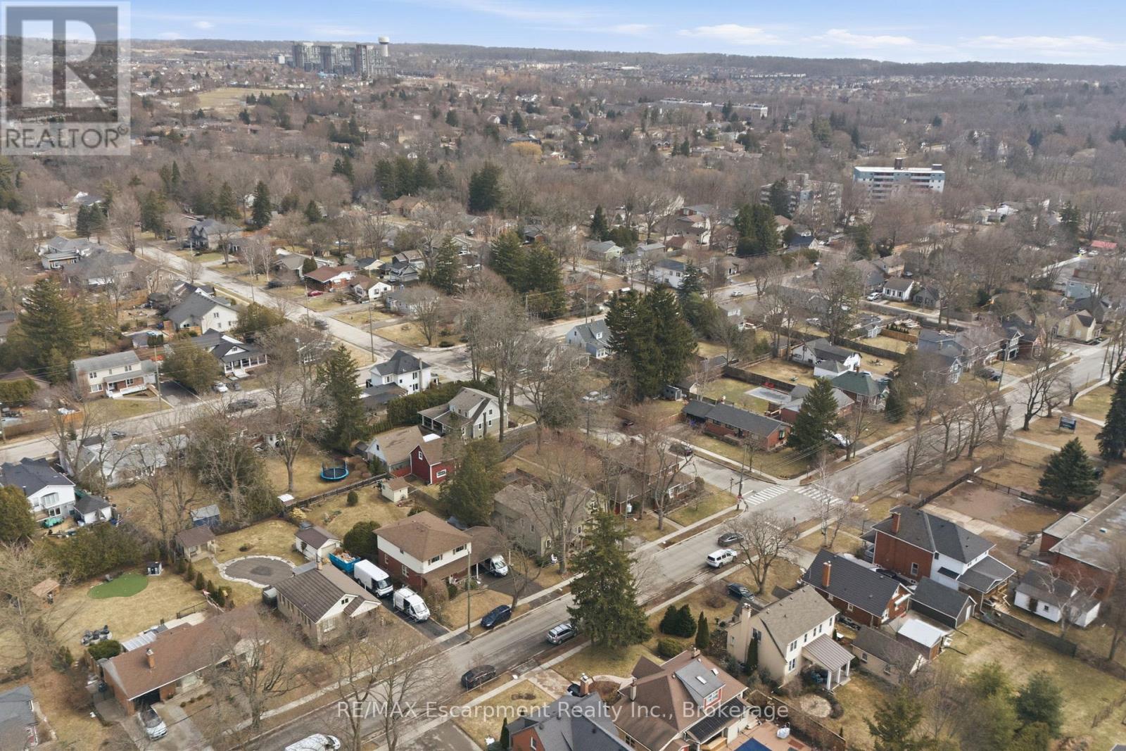 228 Mill Street N, Hamilton, Ontario  L0R 2H0 - Photo 48 - X12905174